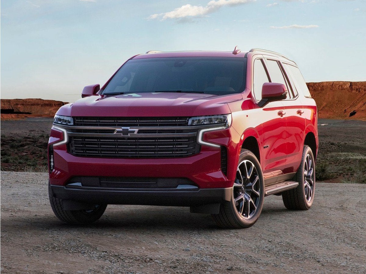 2024 Chevrolet Tahoe High Country in Iridescent Pearl Tricoat — front three-quarter view