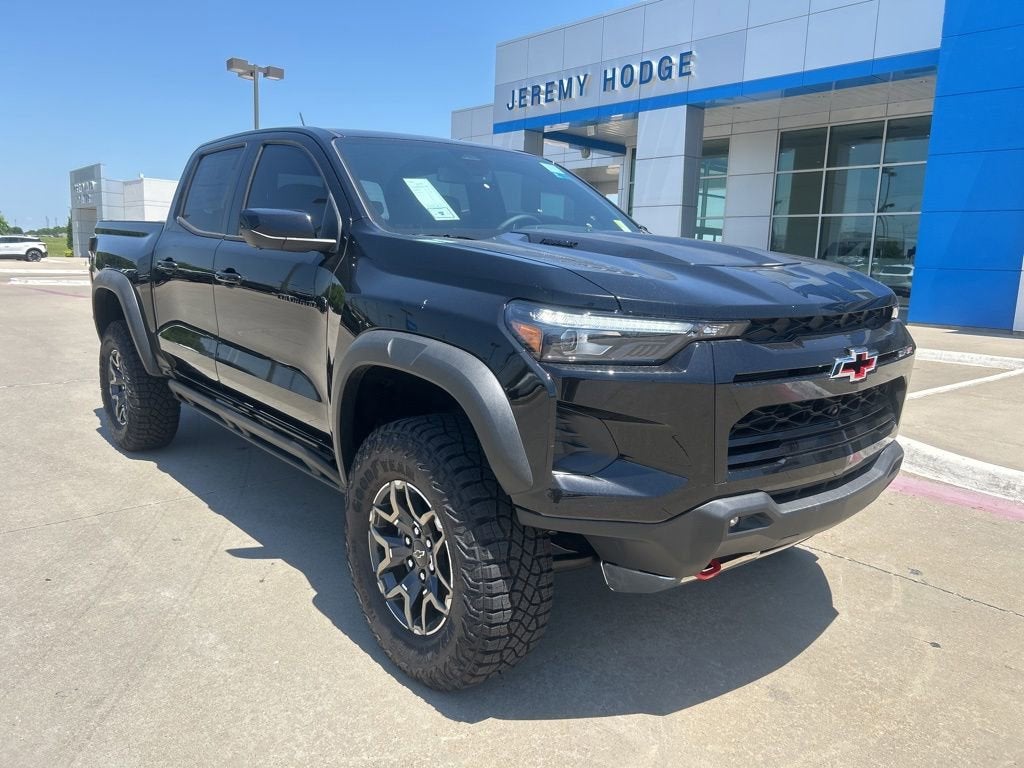 2026 Chevrolet Colorado ZR2 in Black — front three-quarter view