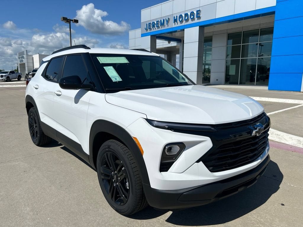 2026 Chevrolet Trailblazer LT in Summit White — front three-quarter view